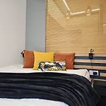 Urban Apartments Opolska 10 No 61 - Rooftop Garden - Free Garage