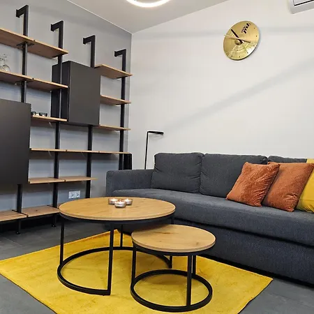 Urban Apartments Opolska 10 No 61 - Rooftop Garden - Free Garage *