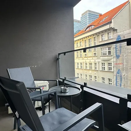 Urban Opolska 10 No 61 - Rooftop Garden - Free Garage
