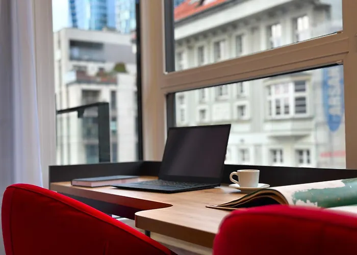 Apartamento Urban The Philharmonic, Opolska 10 No 61, Free Garage, Self Check-in Katowice