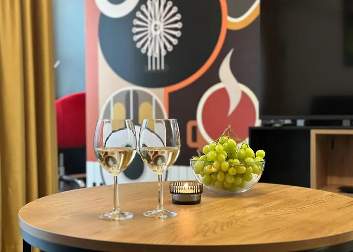 Urban The Philharmonic, Opolska 10 No 61, Free Garage, Self Check-in 카토비체